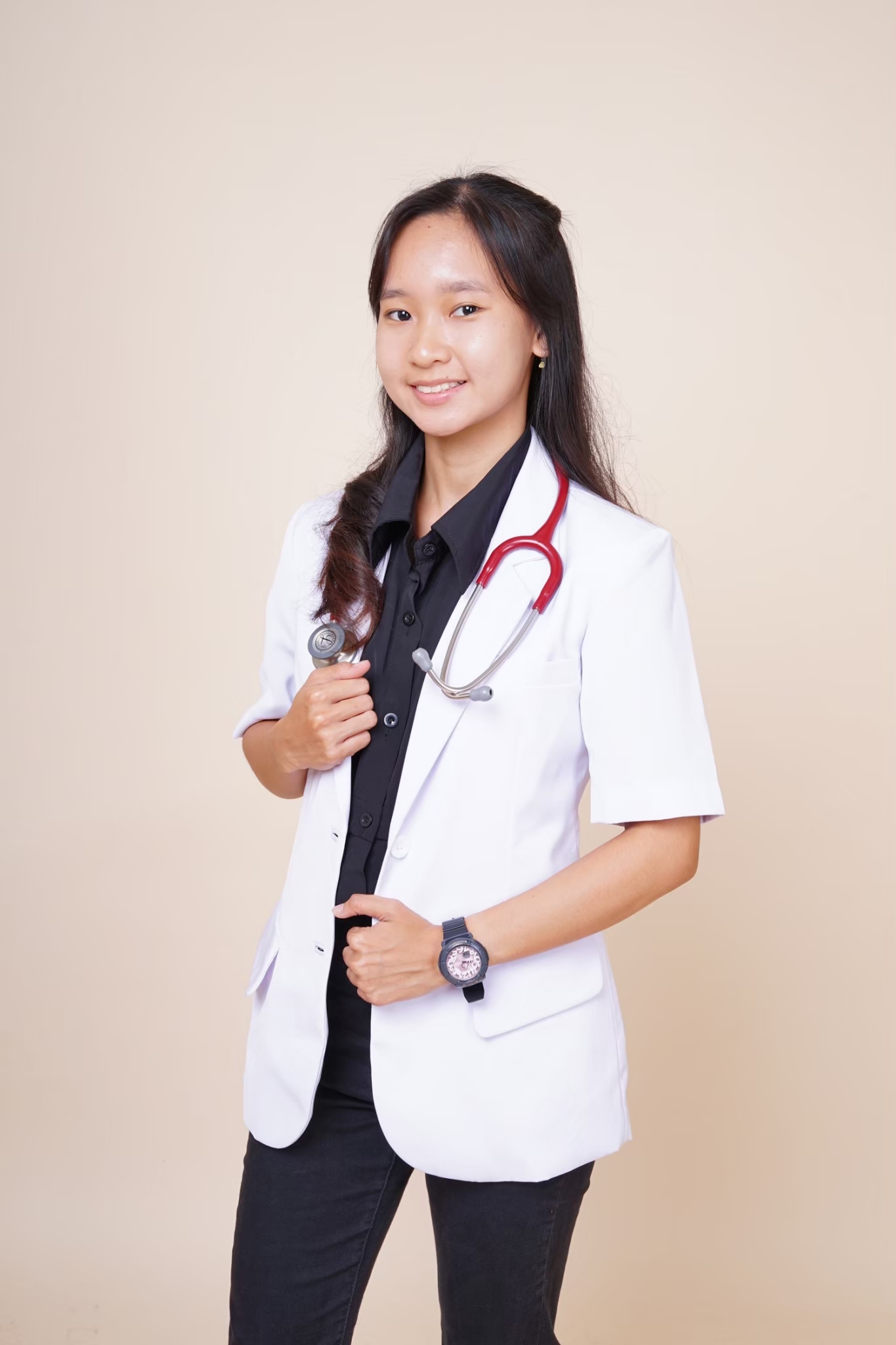 dr. Jeanne Gabrielle Wibowo