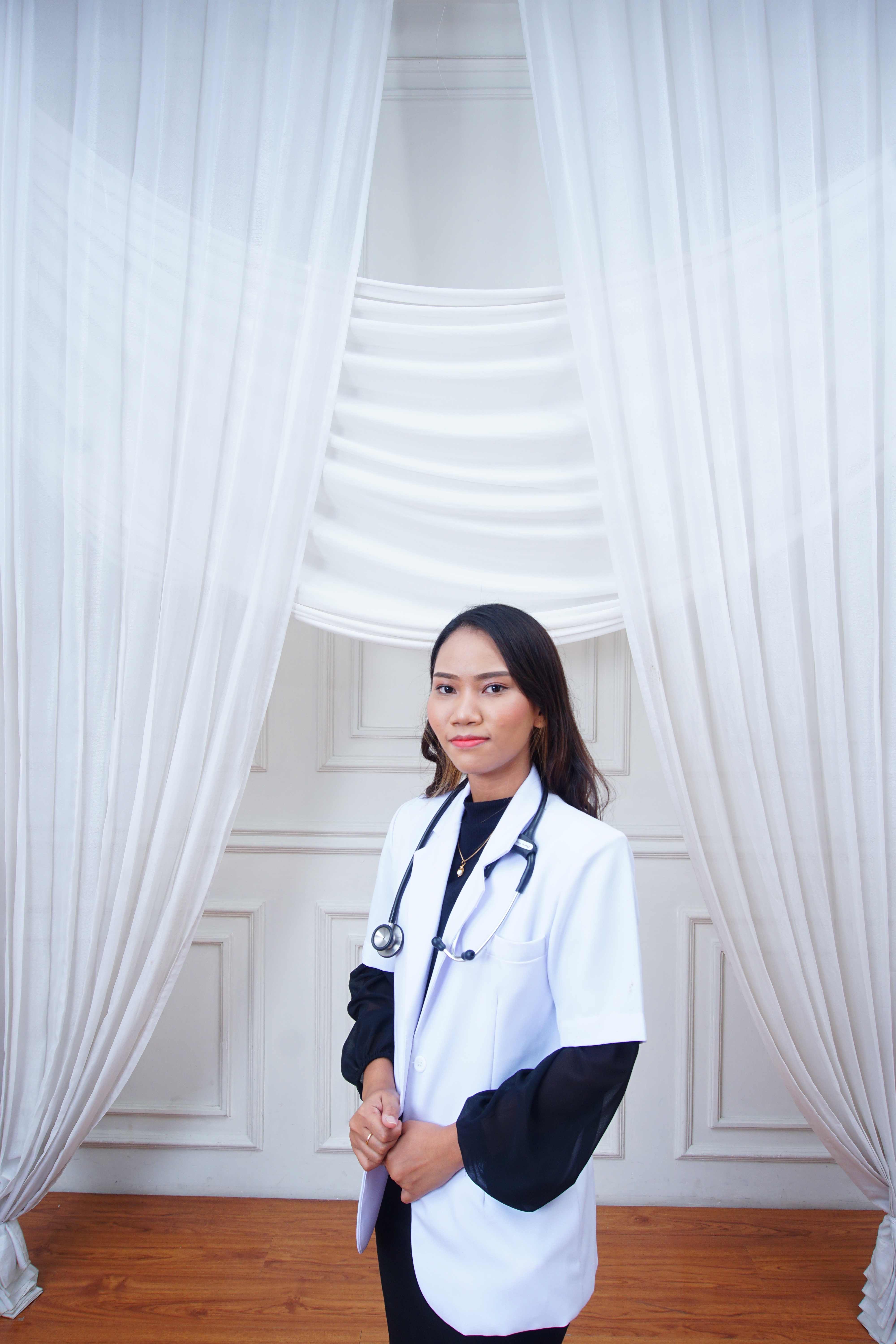 dr. Maria Anggelina Megariani